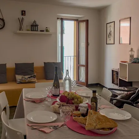 El Nin With Terrace & Ac *