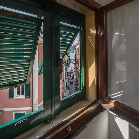 El Nin With Terrace & Ac Appartamento