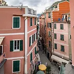 El Nin With Terrace & Ac Apartament Vernazza